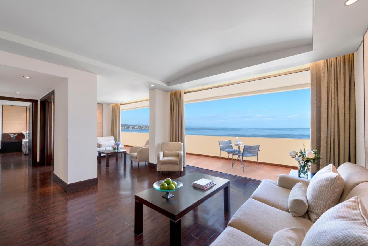 Porto Carras Meliton Hotel Neos Marmaras Exterior foto Suite at the Westin Palace, Athens